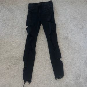 American Eagle Black Ripped Jeans. Size 0.